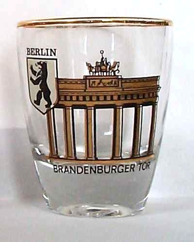 Berlin Brandenburger Tor mit Br.jpg